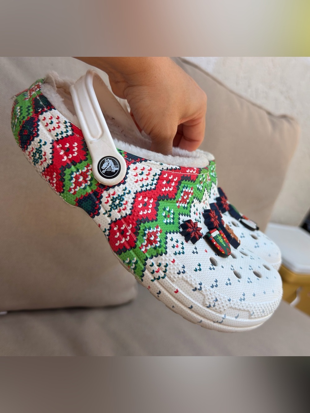 crocs classic womens size 10 shoes ugly christmas sweater lined comfort clogs - Picture 9 of 10